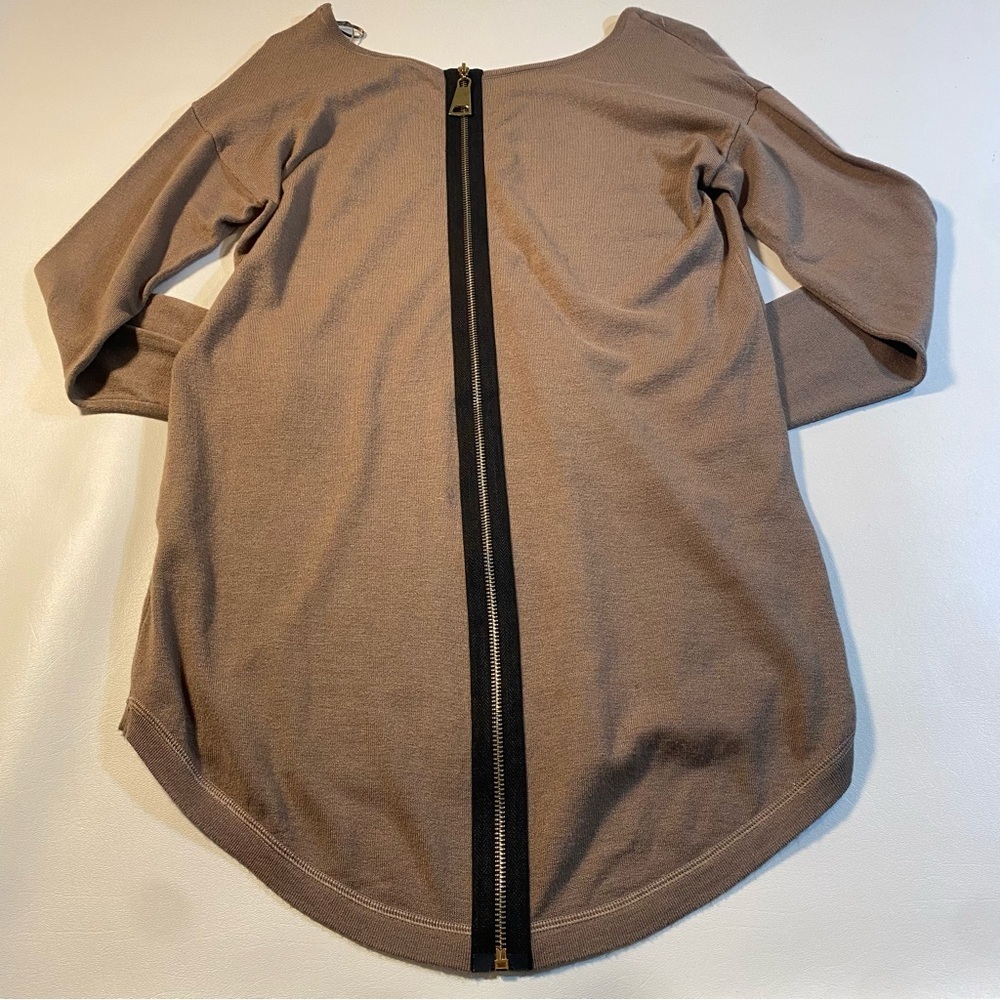 NWT $80 Soft Surroundings Sz XS Margulies Mocha Back Zip High Low Tunic Sweater